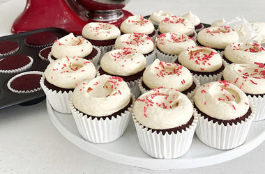 Red velvet cupcakes with cheesecake icing