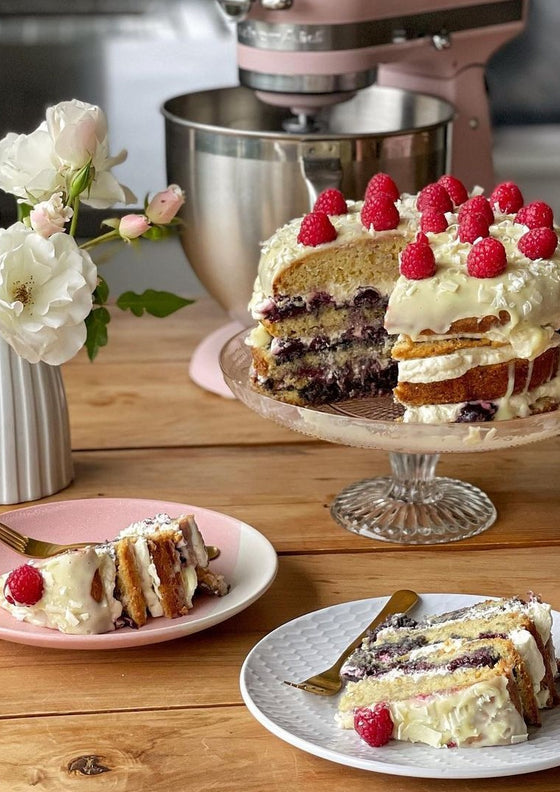 White chocolate and cherry cake | @vj_cooks