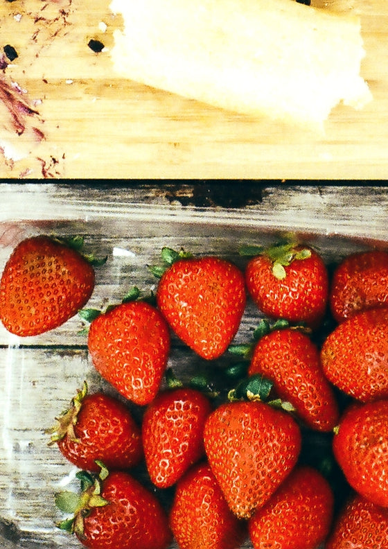 How to remove stains and smells from plastic containers