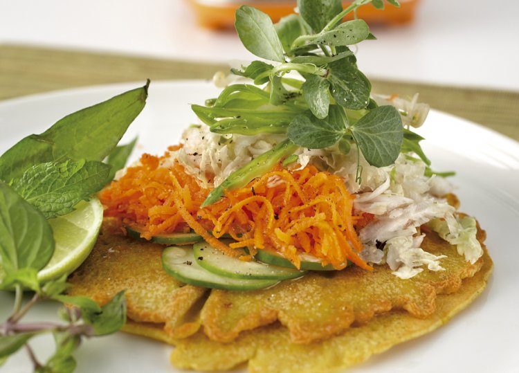 Vietnamese coconut pancakes