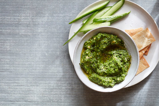 Roasted Garlic, Spinach, Lemon and Cashew Dip