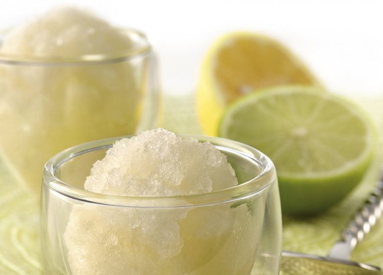 Gin and lemon squash granita