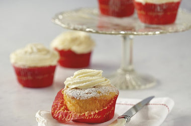 Perfect cup cakes with fluffy vanilla icing