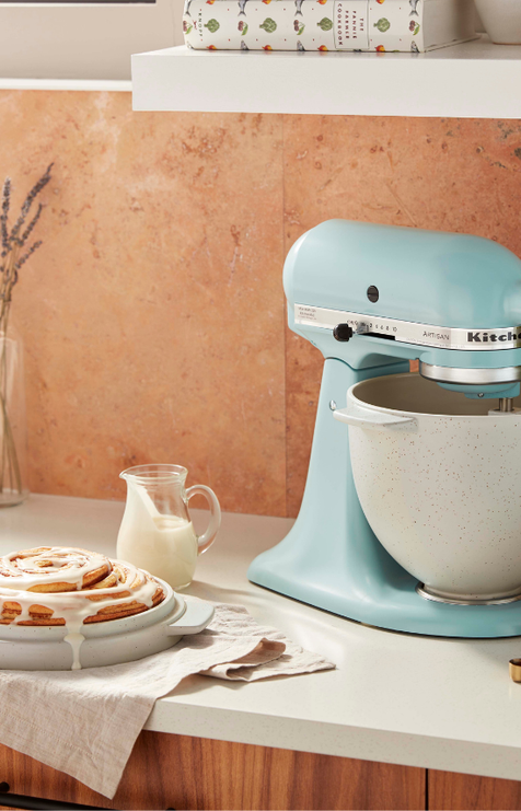 How to mix bread and heavy dough with your KitchenAid stand mixer