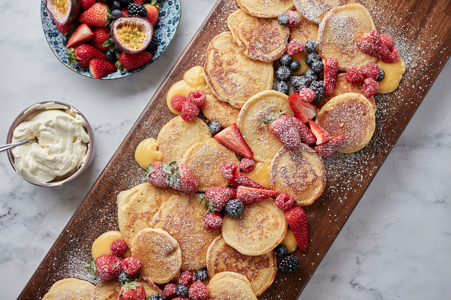 Buttermilk pikelets with lemon curd | Emmylou Loves