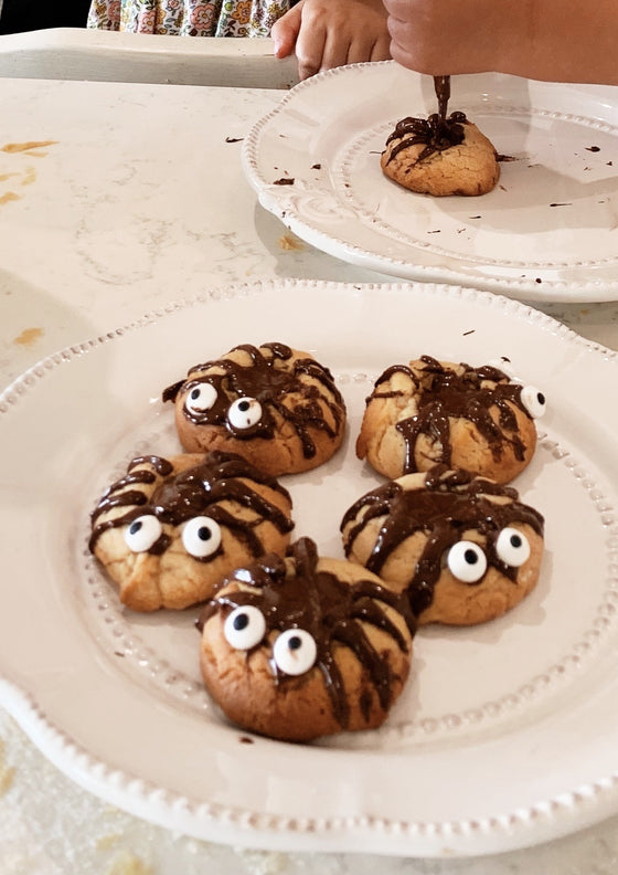 Peanut Butter Spider Cookies
