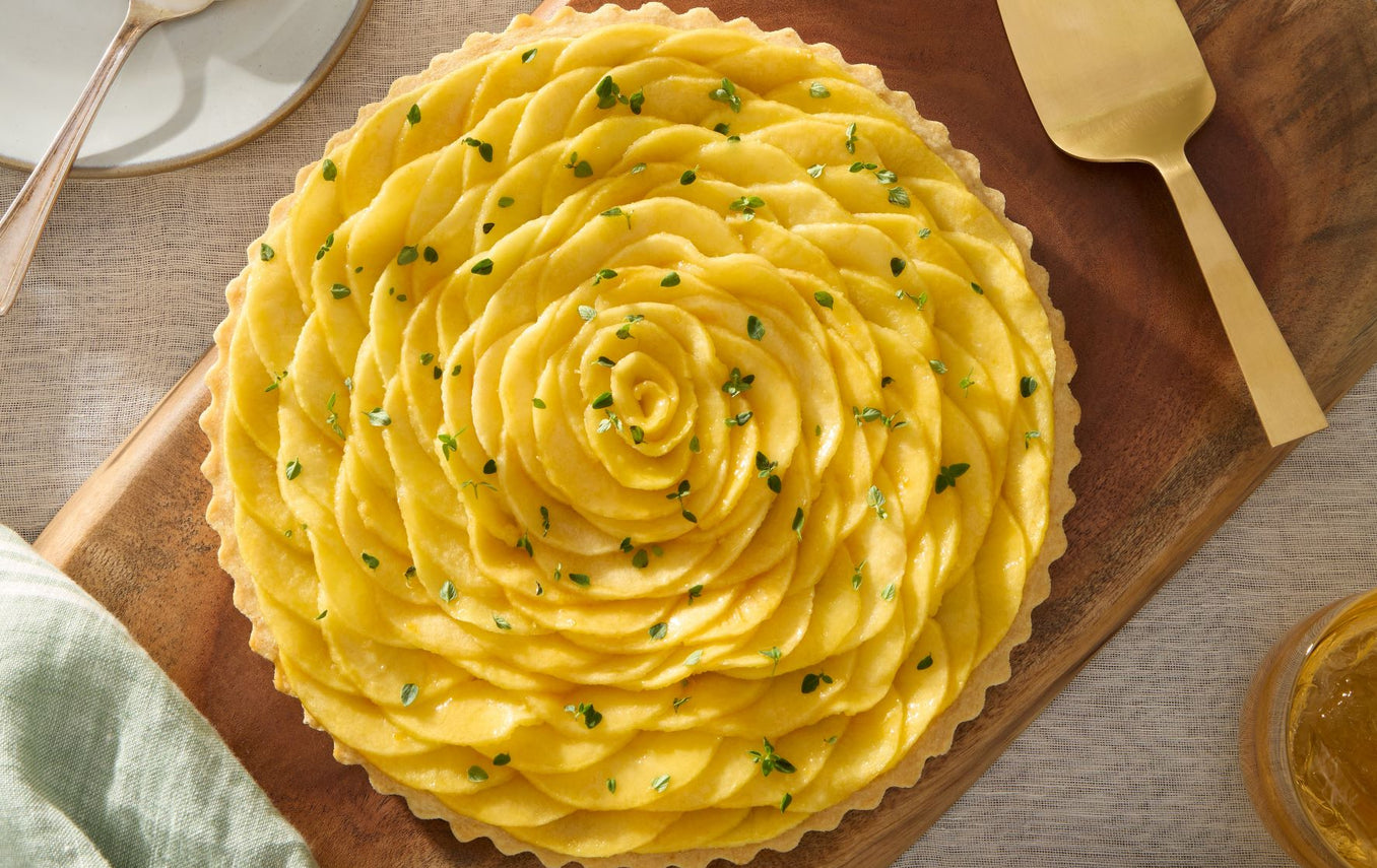 Apple thyme tart