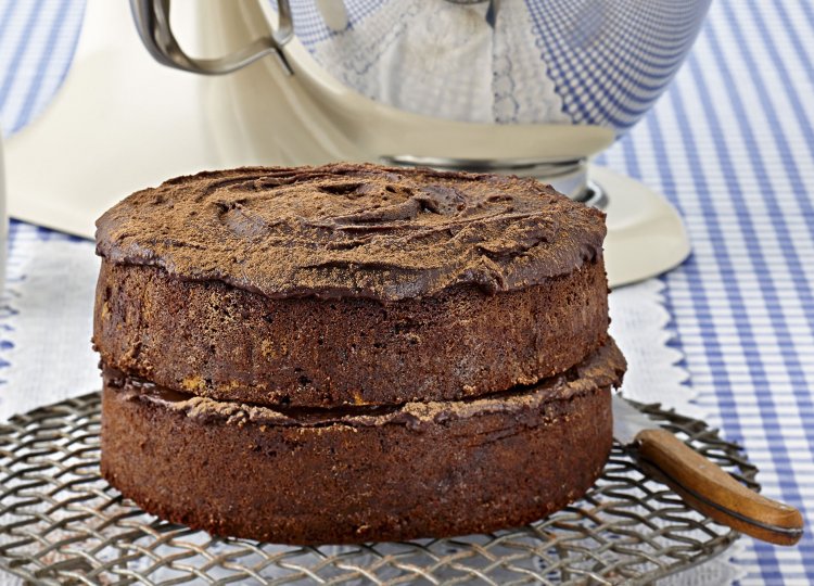 Old fashioned chocolate cake