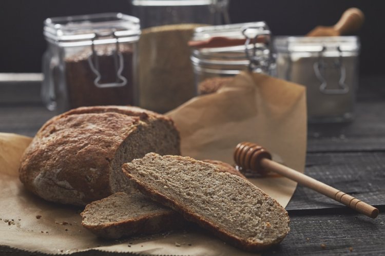 Ancient grains bread