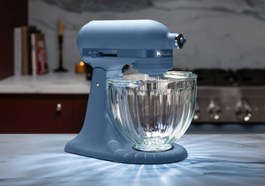 2026 Design Series Luminaire Artisan Plus Stand Mixer KSM50