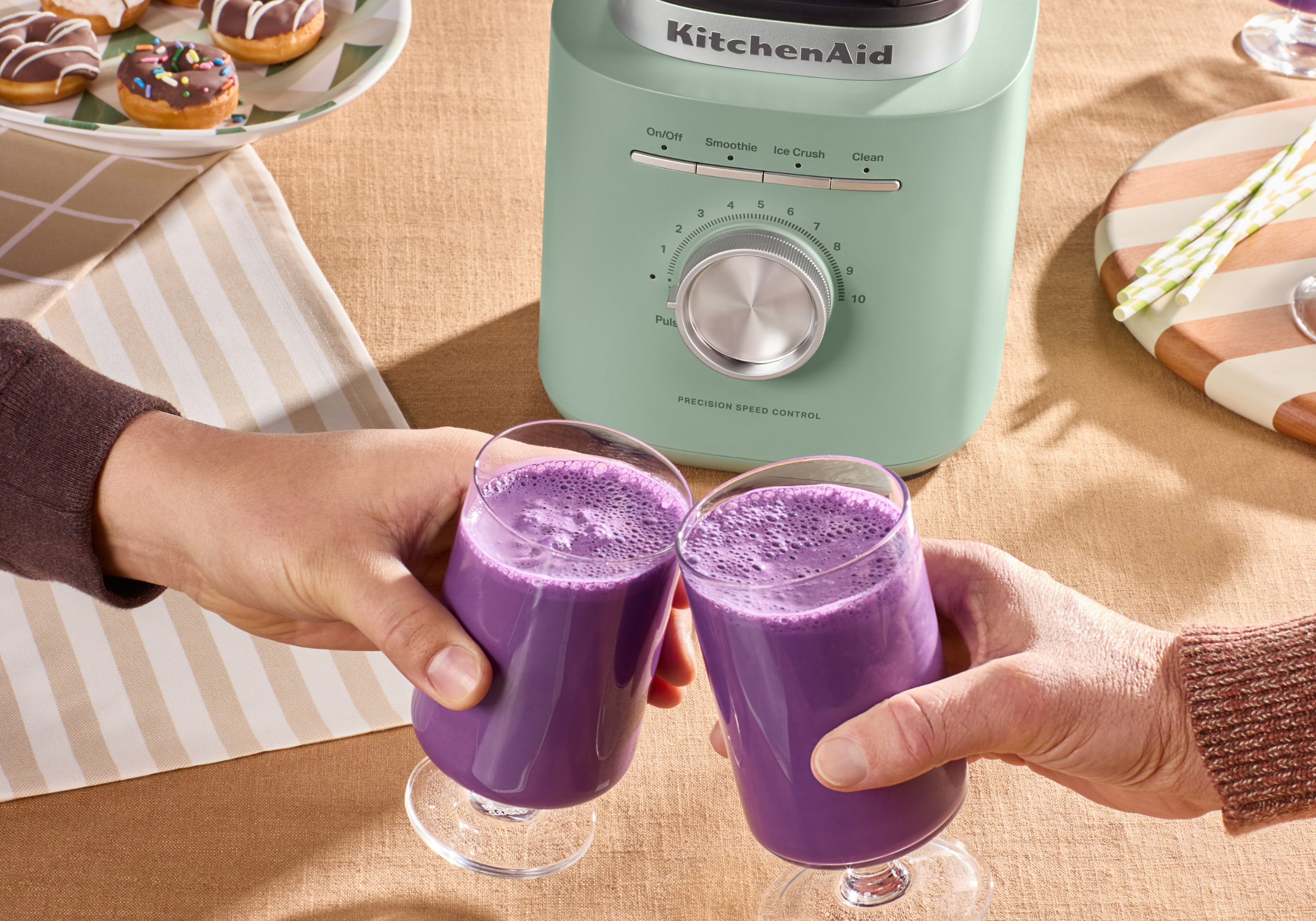Pure Power Blender with Glass Jar