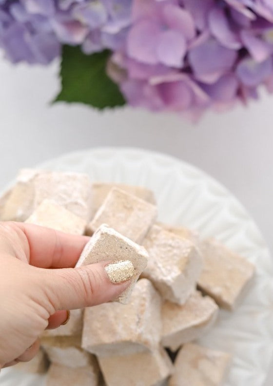 Gingerbread Marshmallow | Jules Cavanagh