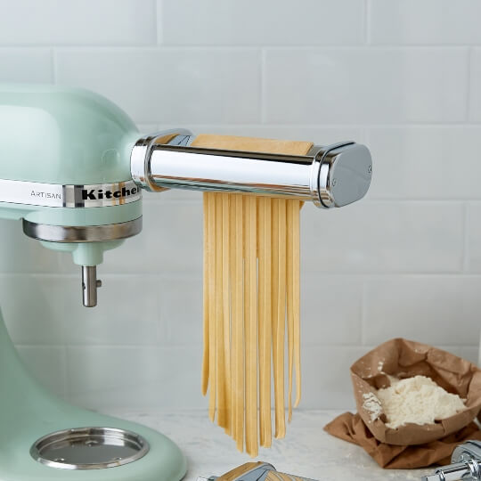 1 x fettuccine cutter