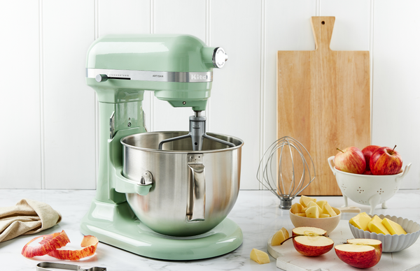 Artisan Bowl-Lift Stand Mixer KSM70