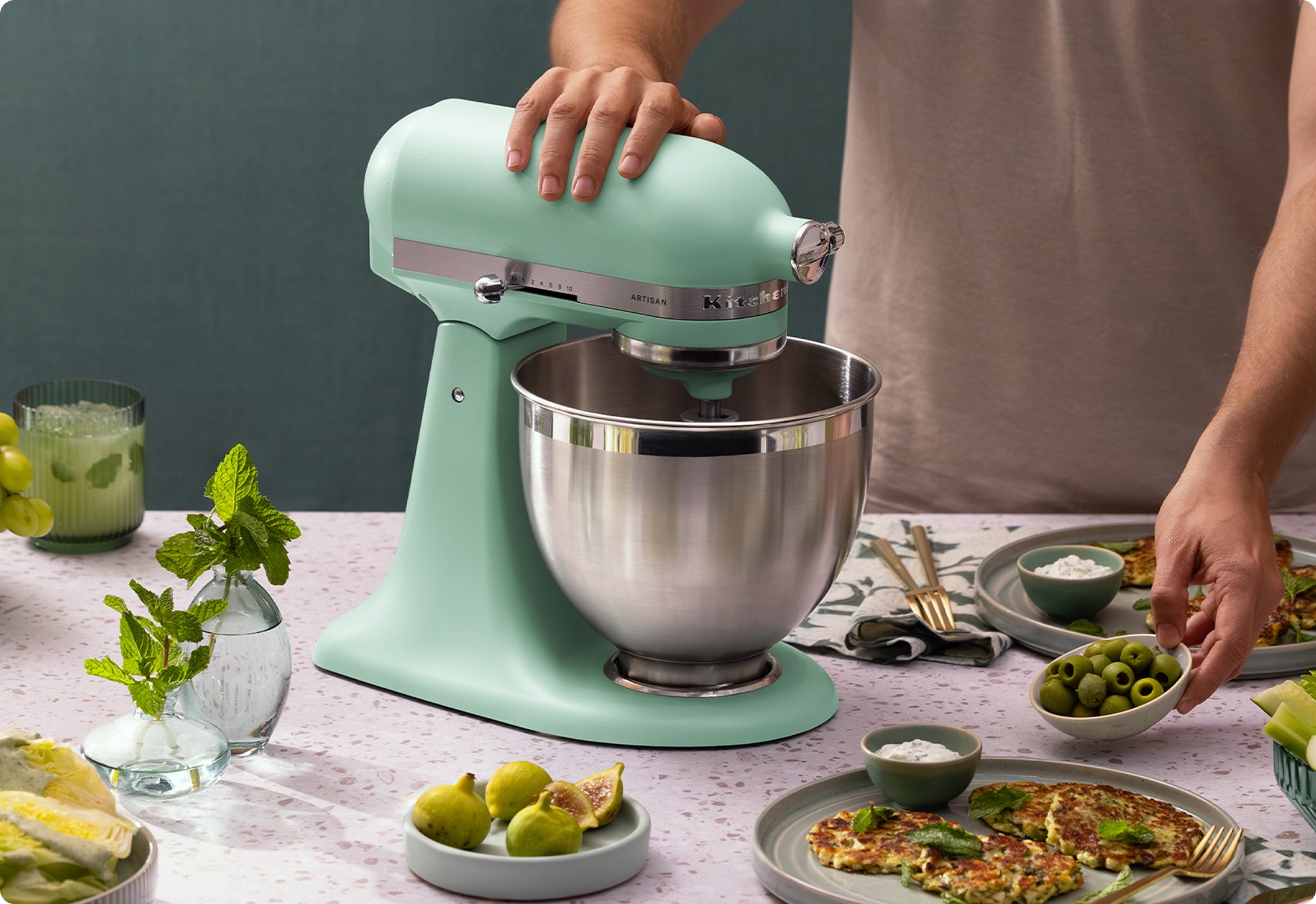 Pause, reset, create