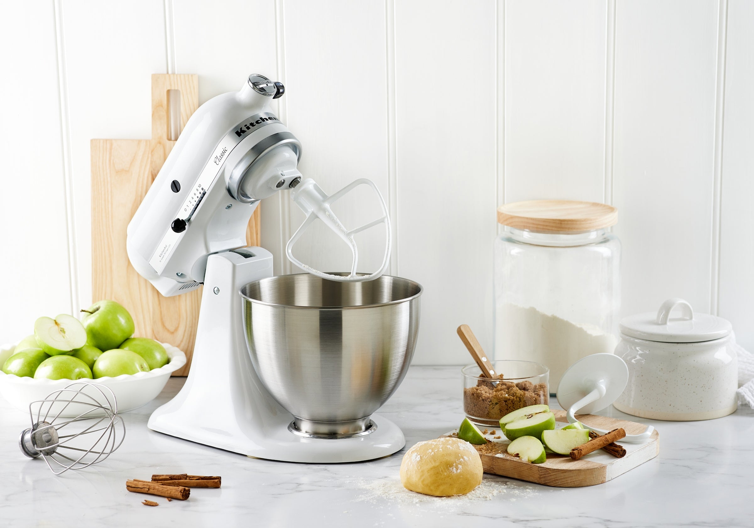 Classic Tilt-Head Stand Mixer KSM45