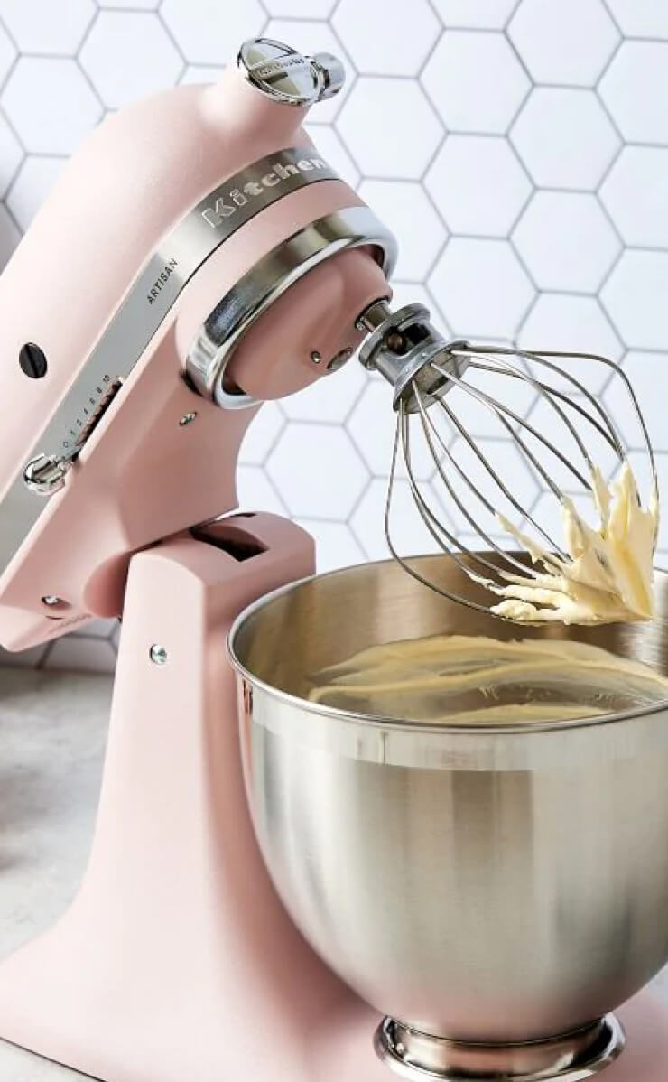 HANDMIXER MET 6 SNELHEDEN EN KLOPPERS MET FLEXIBELE RAND - Keizerrood HANDMIXER MET 6 SNELHEDEN EN KLOPPERS MET FLEXIBELE RAND - Keizerrood