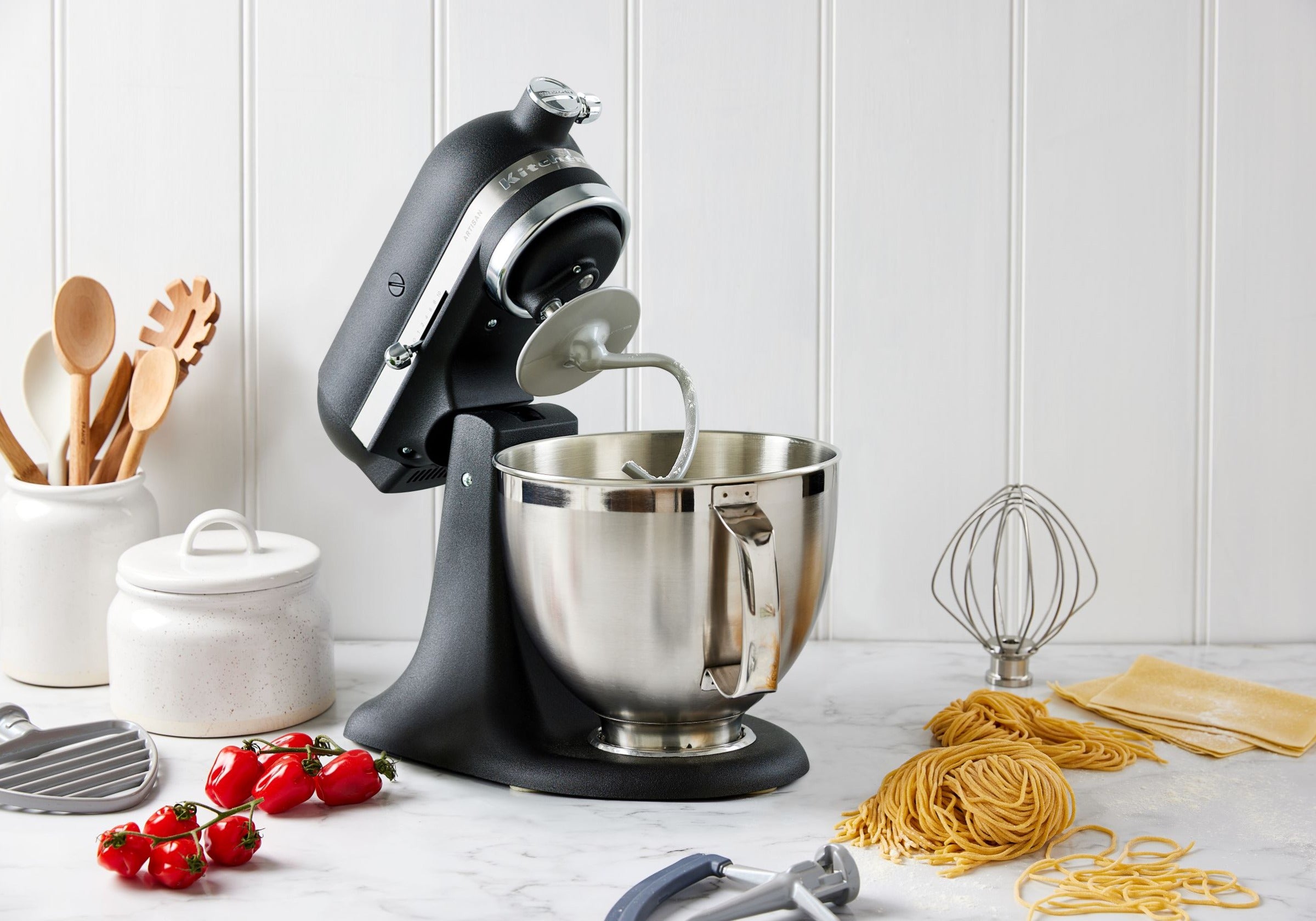 Artisan Tilt-Head Stand Mixer KSM195