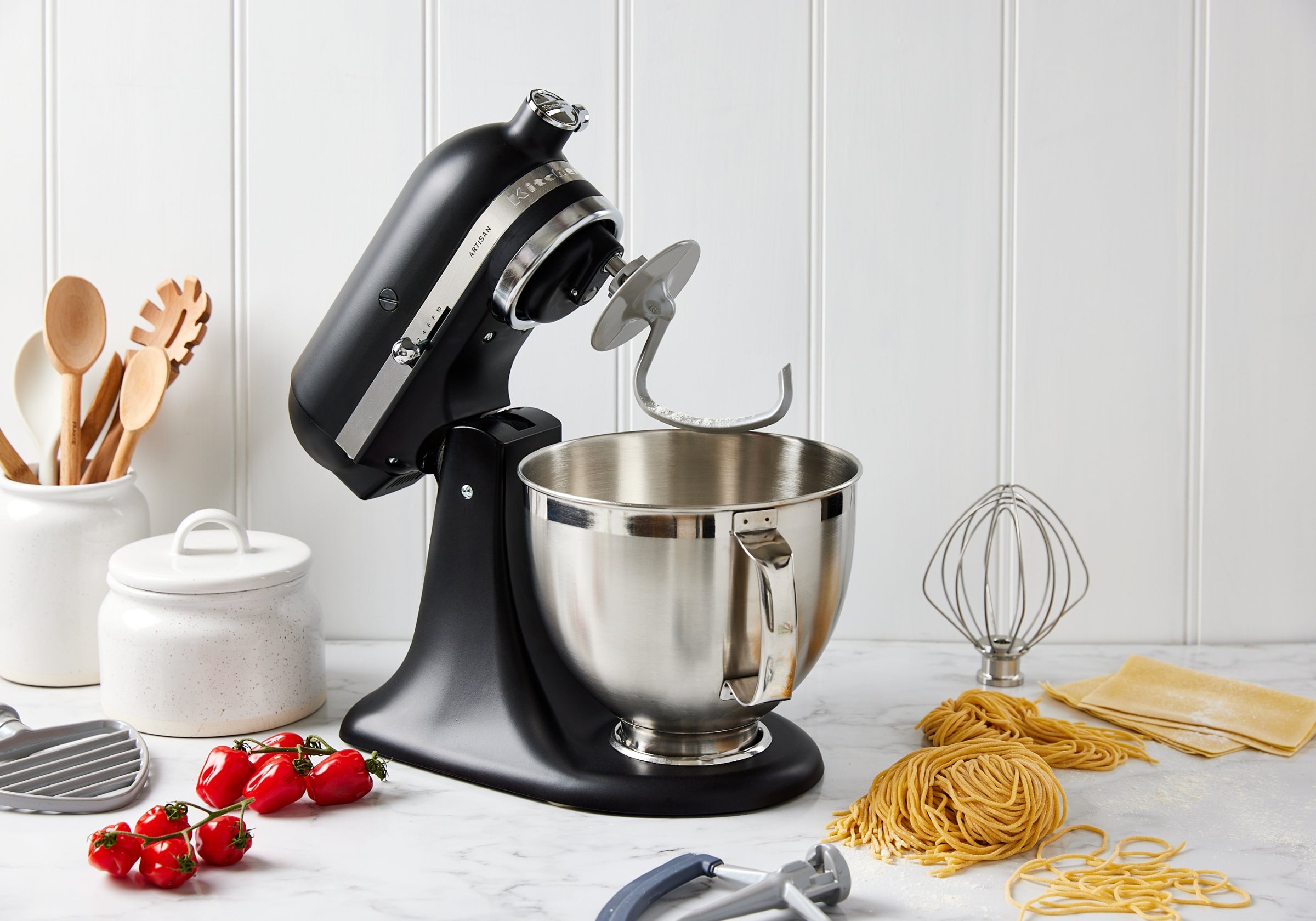 Artisan Tilt-Head Stand Mixer KSM195