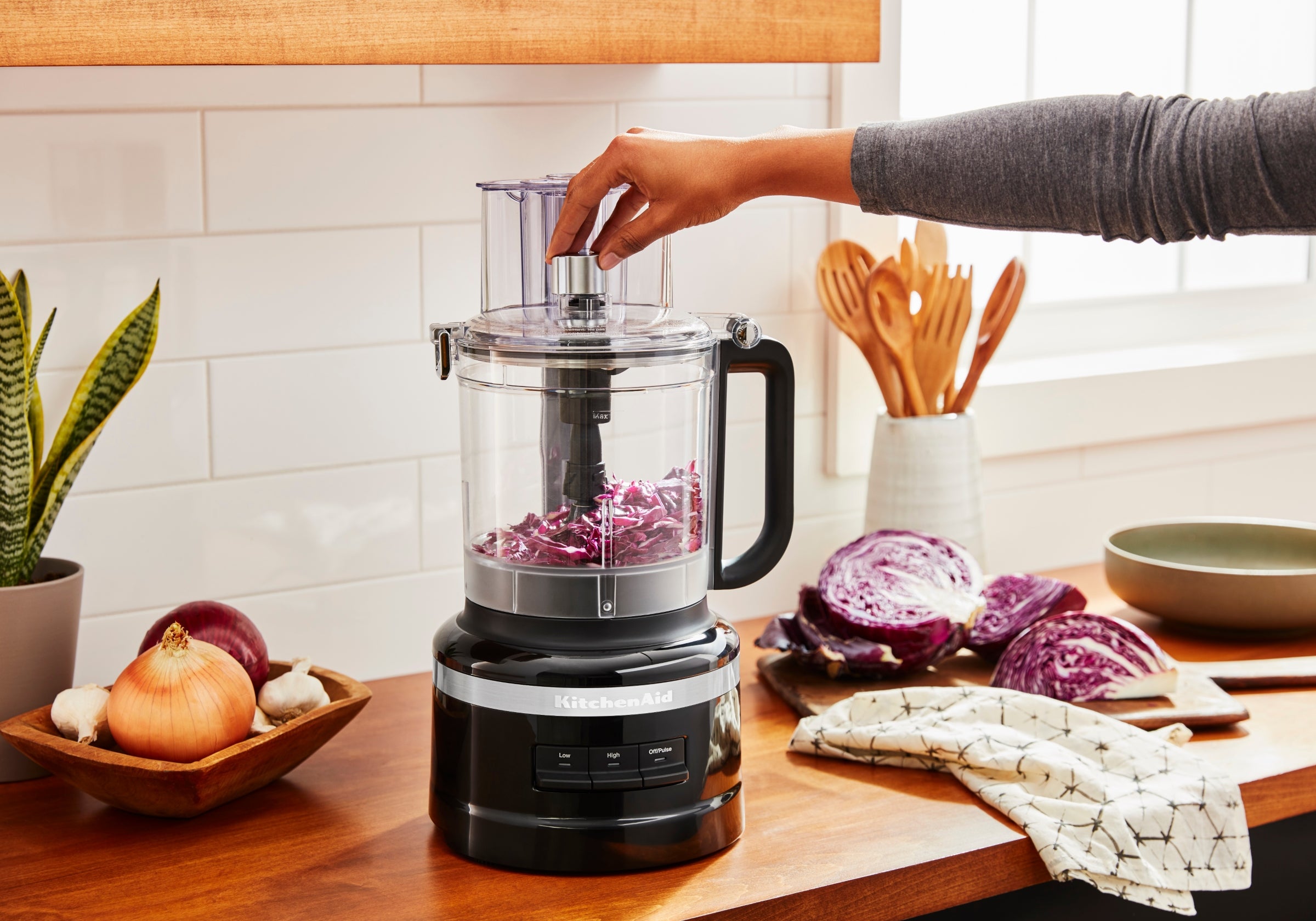 13 Cup Food Processor KFP1319