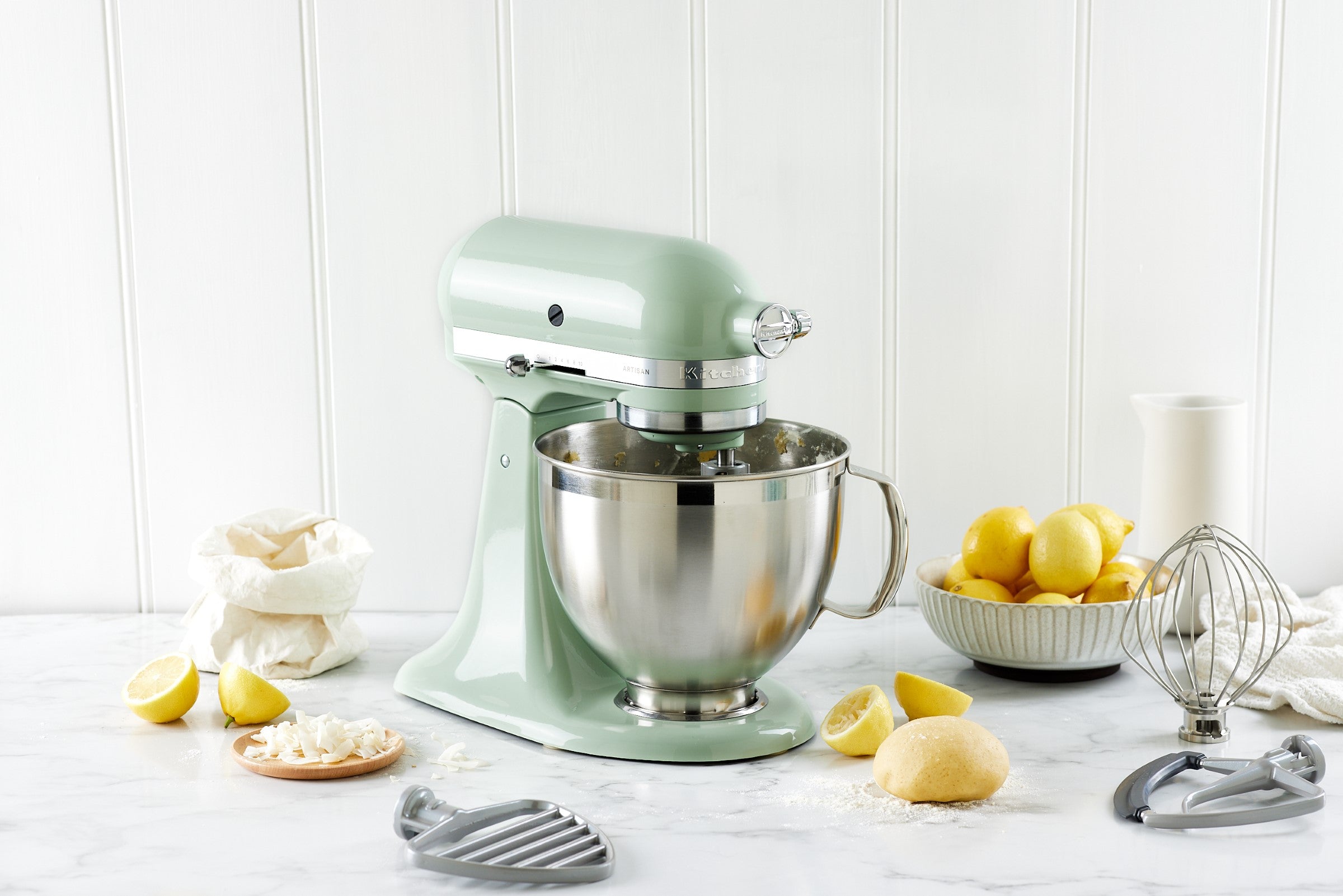 Artisan Tilt-Head Stand Mixer KSM195