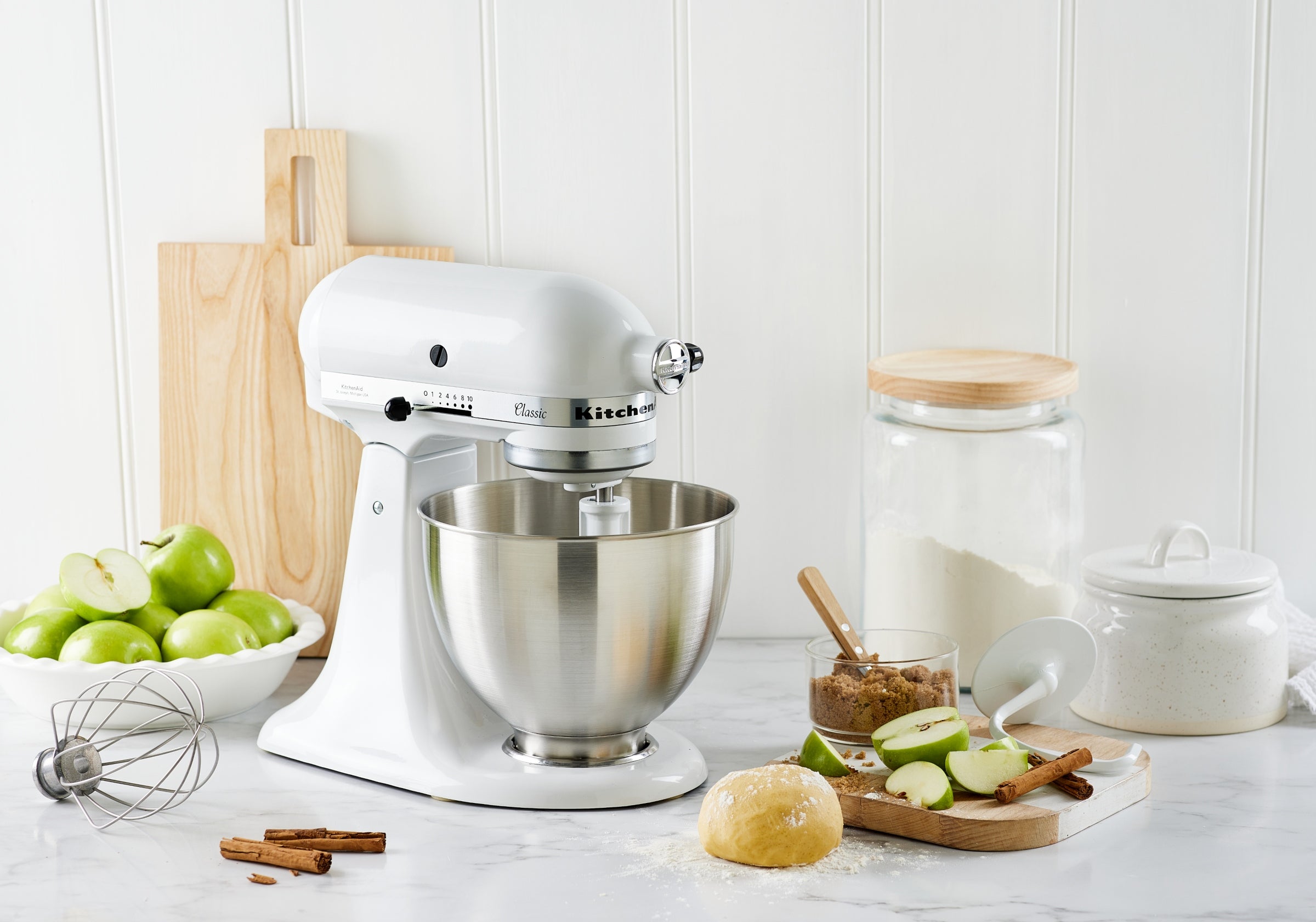 Classic Tilt-Head Stand Mixer KSM45