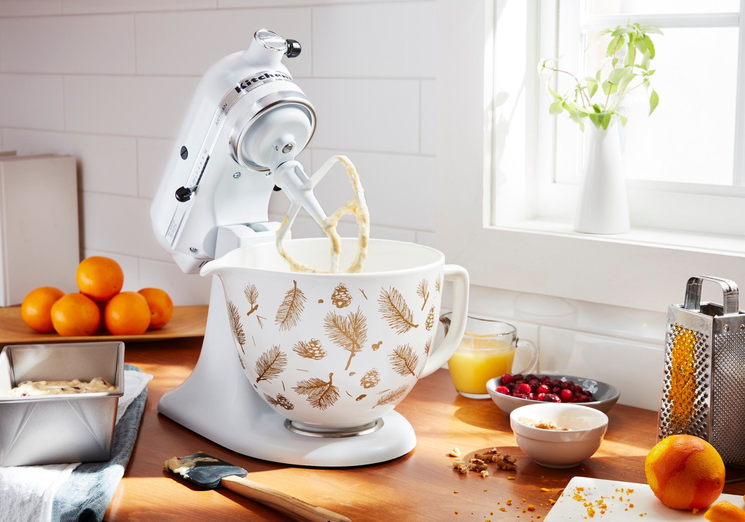 4.7L Artisan Stand Mixer KSM150